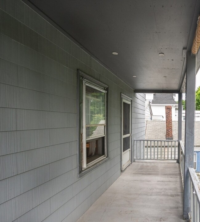 15 Skerry St, Salem, MA 01970 - photo 6