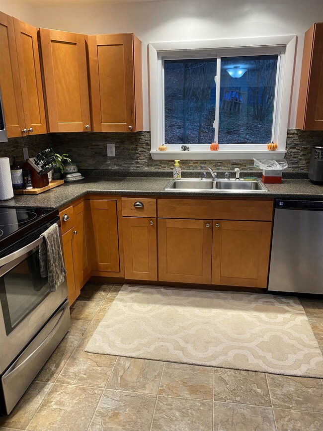 7 Wendell Place, Barre, VT 05641 - photo 7