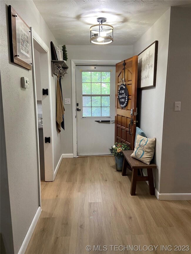 701 8th Ave SE, Ardmore, OK 73401 - photo 3