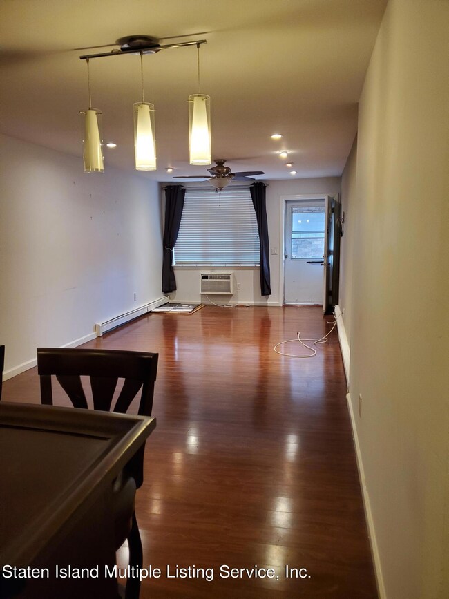 47 Lamped Loop unit A1, Staten Island, NY 10314 - photo 2