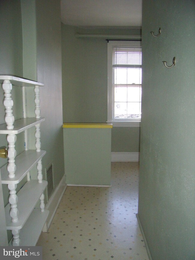1725 Gilpin Ave unit 3, Wilmington, DE 19806 - photo 6