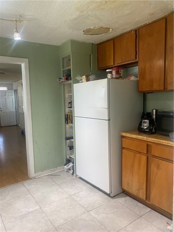 2421 Reynolds St, Brunswick, GA 31520 - photo 5