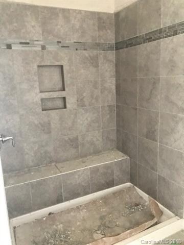 Master shower