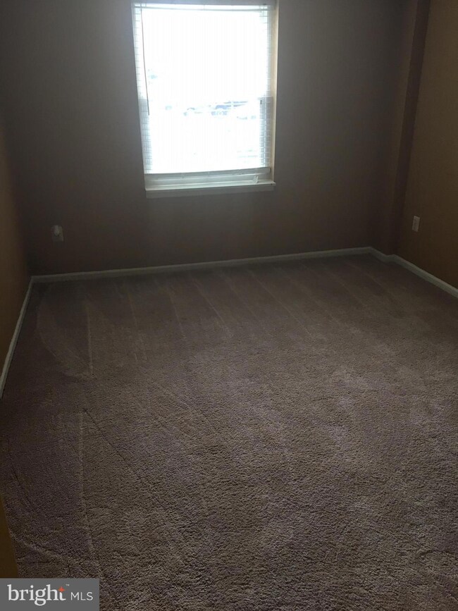 809 B Stratford Way unit 1400B, Frederick, MD 21701 - photo 6