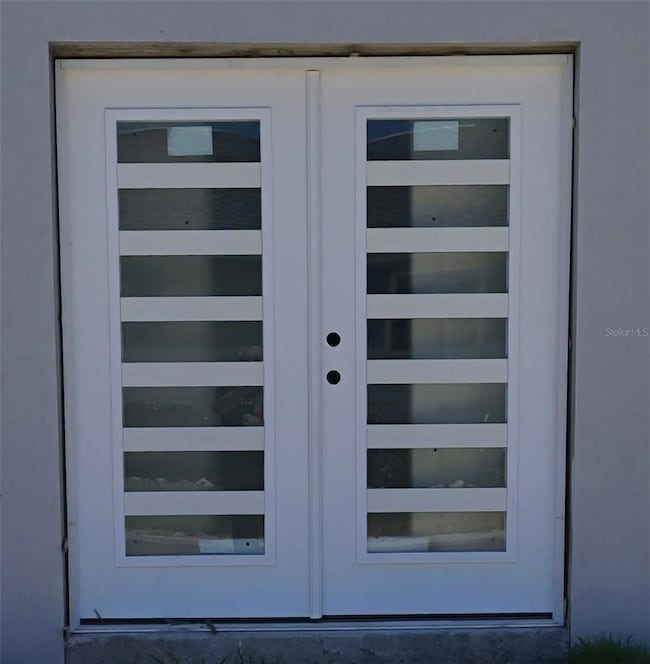 77 SurfSide Beach Club
