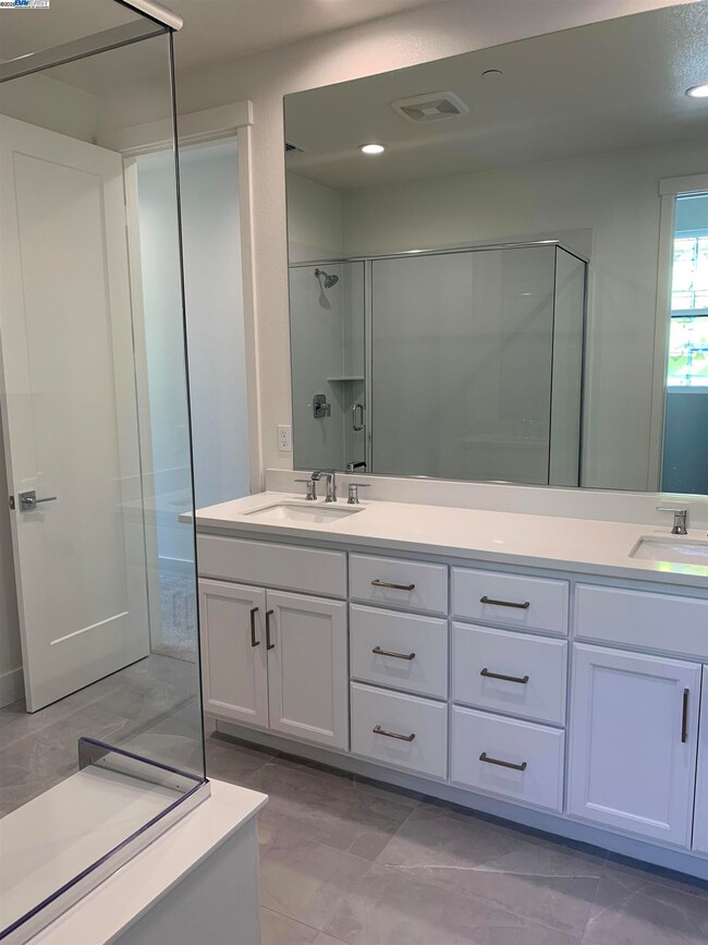 998 Harcot Ct, San Jose, CA 95133 - photo 6