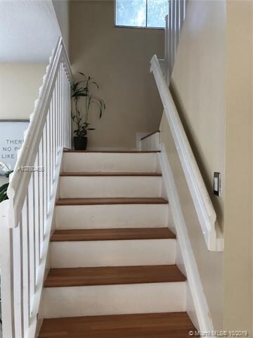 11404 NW 43rd Terrace, Doral, FL 33178 - photo 7