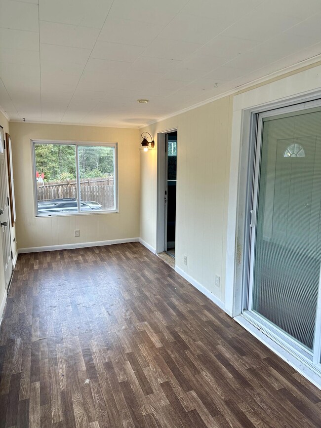 13 Shaw Rd, Sanford, ME 04073 - photo 6