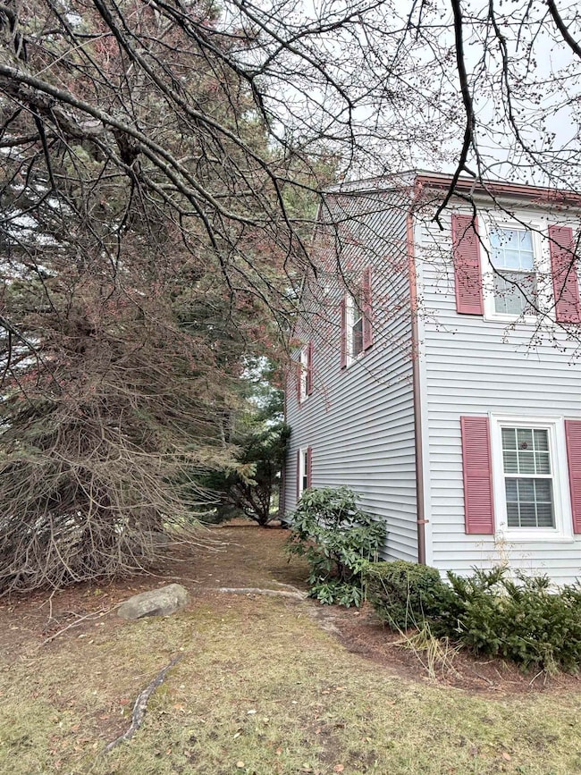 36 Brickyard Rd unit 1, Essex Junction, VT 05452 - photo 2