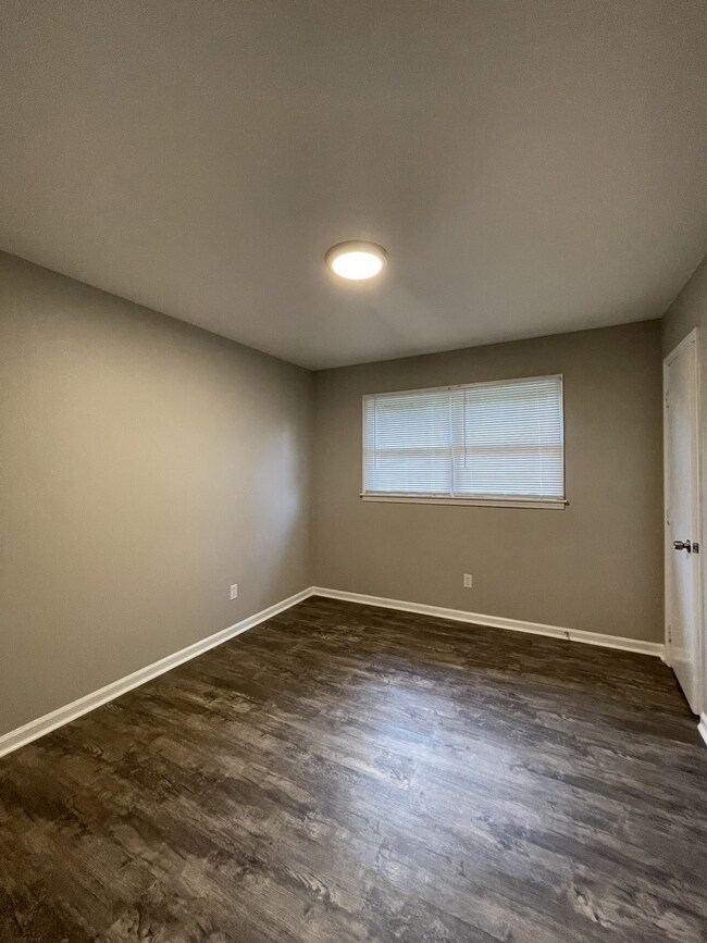 125 Boxwood Dr, Hopkinsville, KY 42240 - photo 7