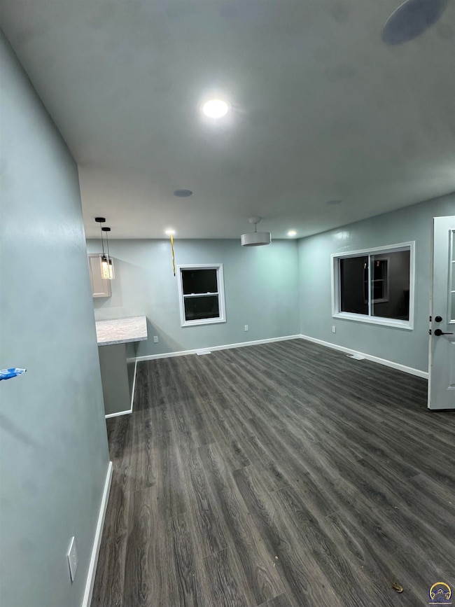 3433 SE Adams St, Topeka, KS 66605 - photo 6