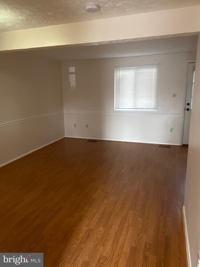 6041 Rowanberry Dr, Elkridge, MD 21075 - photo 6