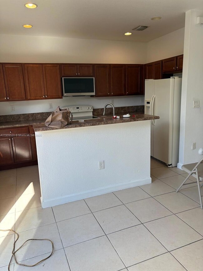 4236 SW 164th Ct unit 4236, Miami, FL 33185 - photo 5