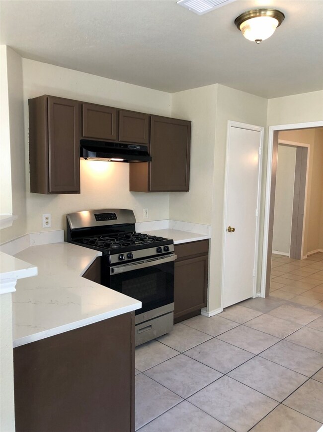 5922 Drenner Park Ln, Houston, TX 77086 - photo 7