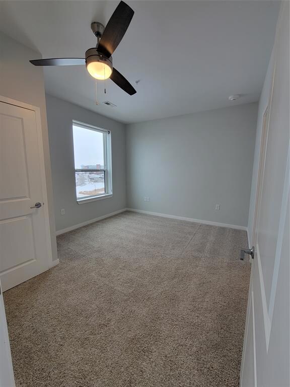 5905 Stagecoach Dr unit 3103, 3107, 3110, 32, West Des Moines, IA 50266 - photo 7