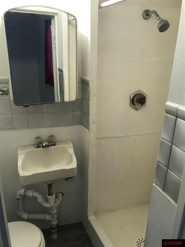 513 513 Se 5th St, Willmar, MN 56021 - photo 5