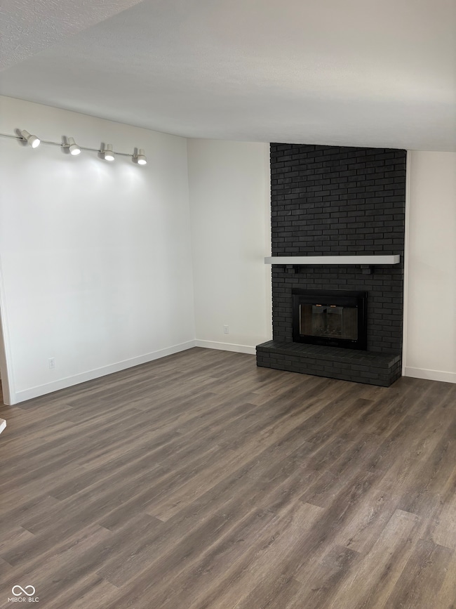 4520 Posthorn Ct, Columbus, IN 47203 - photo 5