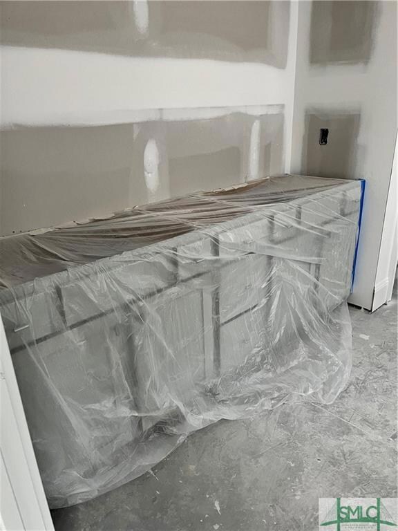 Primary Bath - same cabinetry - lighter hardware