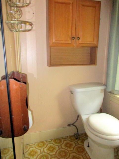 Half bath off of the kitchen