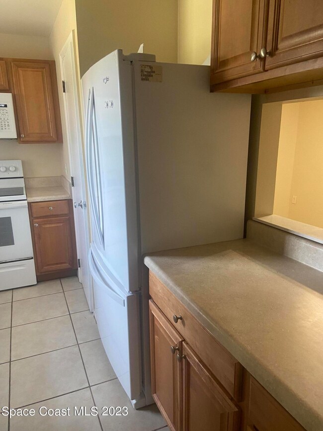 290 Spring Dr unit 4, Merritt Island, FL 32953 - photo 4