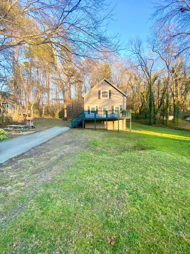4900 N Eldridge Rd, Hixson, TN 37343 - photo 2