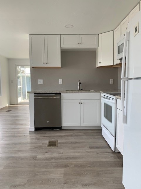 52 Ulata Ct unit 843, Fort Myers, FL 33908 - photo 4