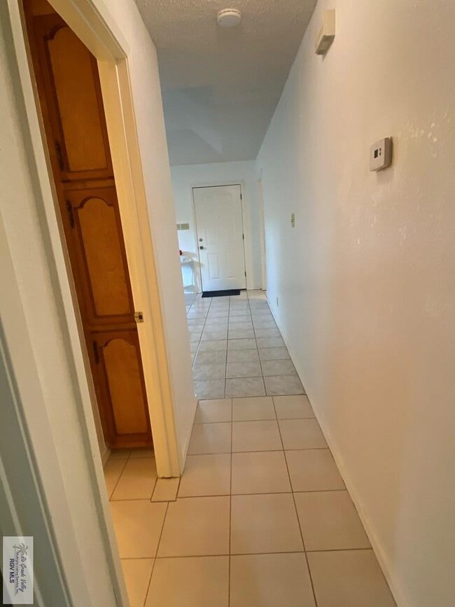 316 W Merida St, Weslaco, TX 78599 - photo 5