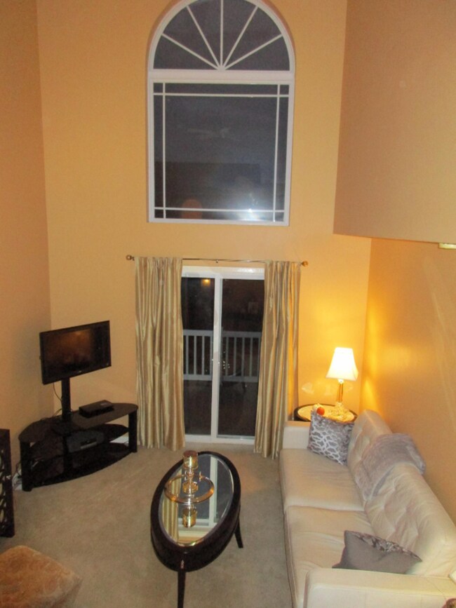 1252 Coopers Pass 003