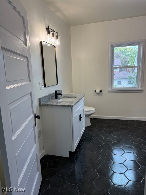 216 E Main St, Girard, OH 44420 - photo 5