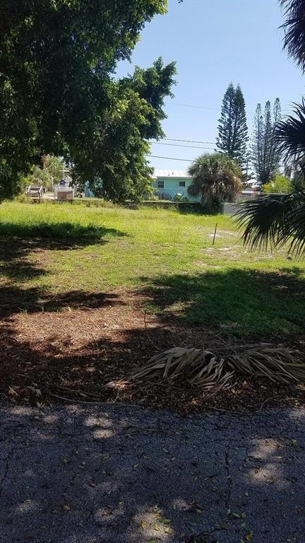 1795 NE 22nd Dr, Jensen Beach, FL 34957 - photo 2