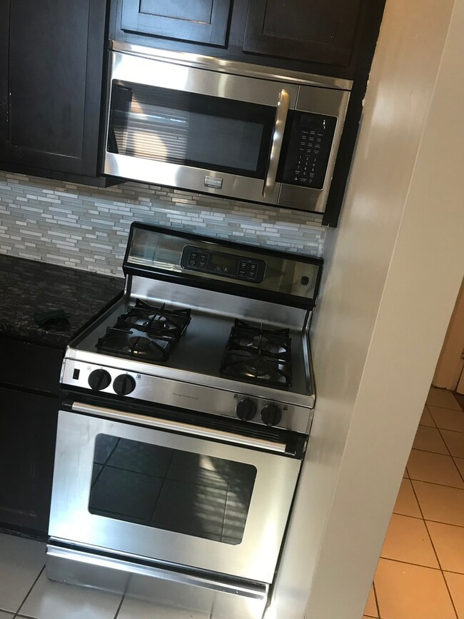 4625 S Langley Ave, Chicago, IL 60653 - photo 4