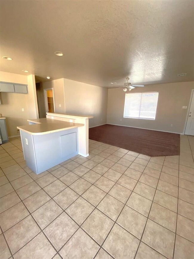 10351 E 38th St, Yuma, AZ 85365 - photo 3