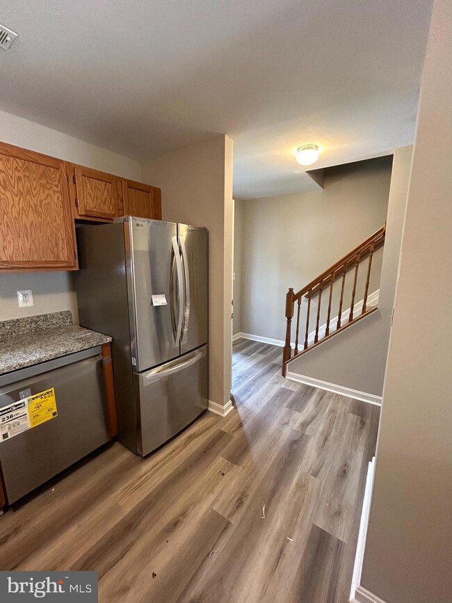 413 Peach Ct, Annapolis, MD 21409 - photo 4