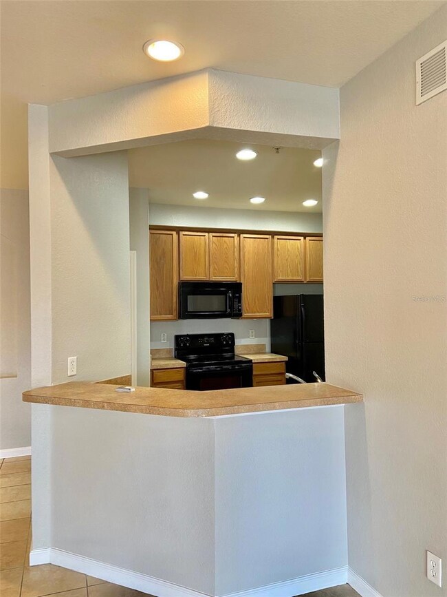 3301 Whitestone Cir unit 307, Kissimmee, FL 34741 - photo 7