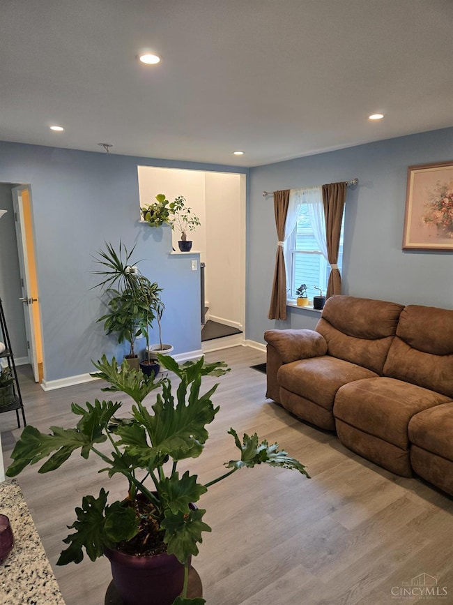 29 Hartwell Ct, Cincinnati, OH 45216 - photo 4