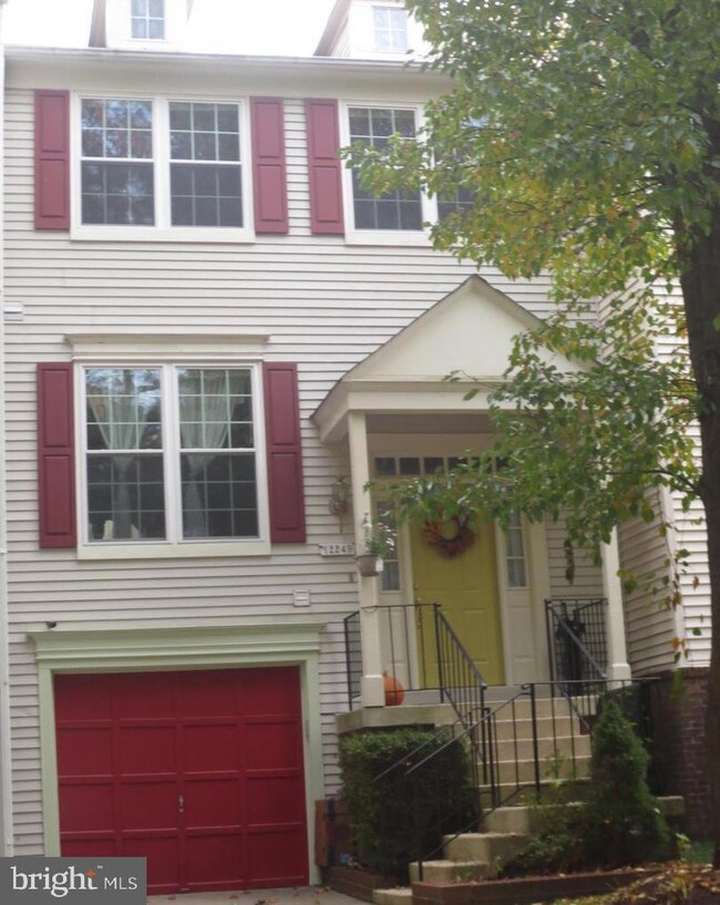 12249 Wye Oak Commons Cir unit 83, Burke, VA 22015 - photo 4