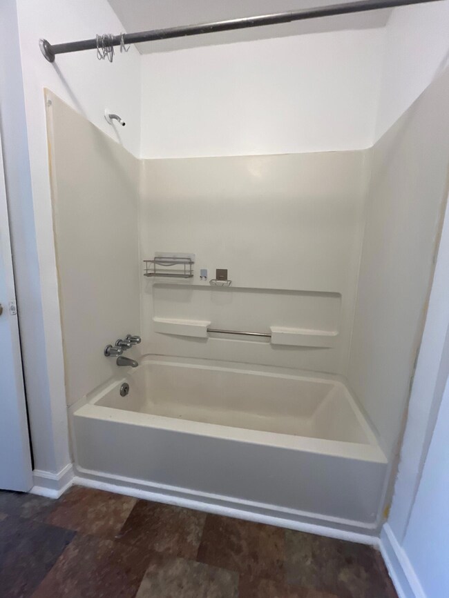 126 Alexander St unit A, Charleston, SC 29403 - photo 6