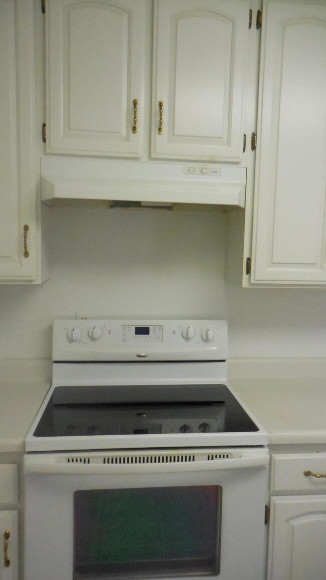 2688 Rosebud Ln, Redding, CA 96002 - photo 6