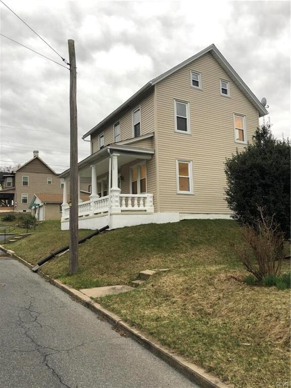 4302 Spruce St, Whitehall, PA 18052 - photo 5