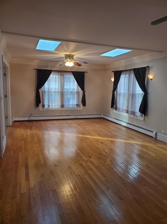 1508 Hickory St, Waukegan, IL 60085 - photo 6