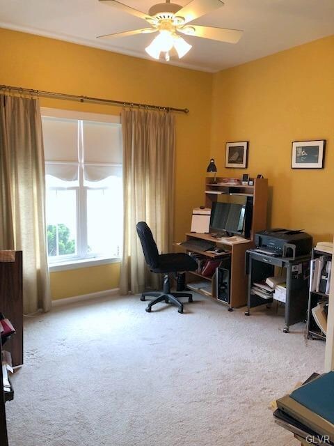 4230 Belmont Cir, Whitehall, PA 18052 - photo 7