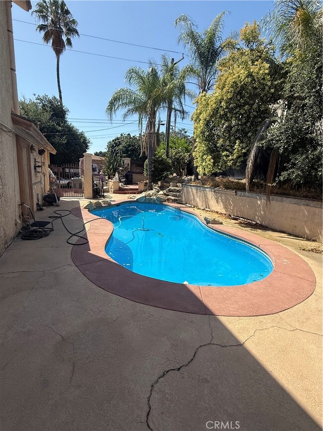 15055 Nottingham Way, Lake Elsinore, CA 92530 - photo 7