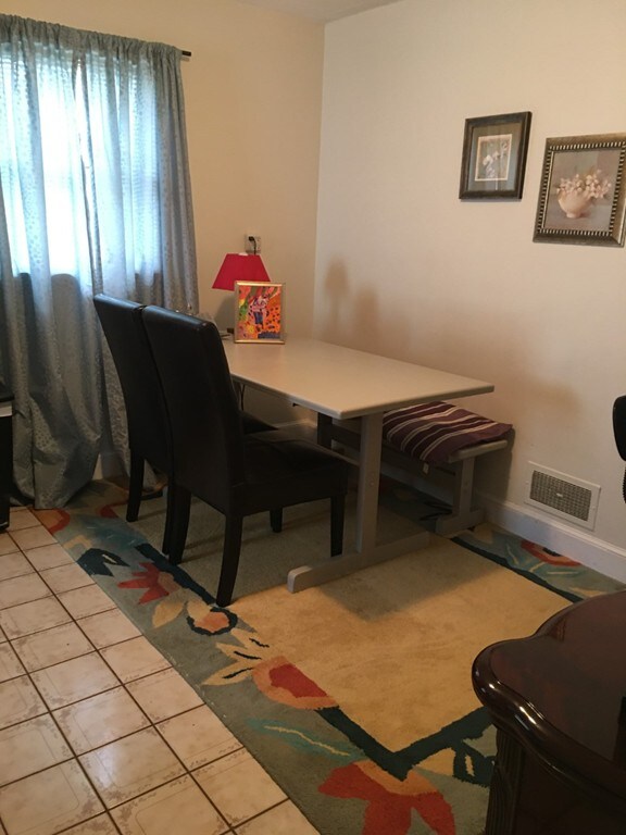 24 Troy Ln unit B, Waban, MA 02468 - photo 4