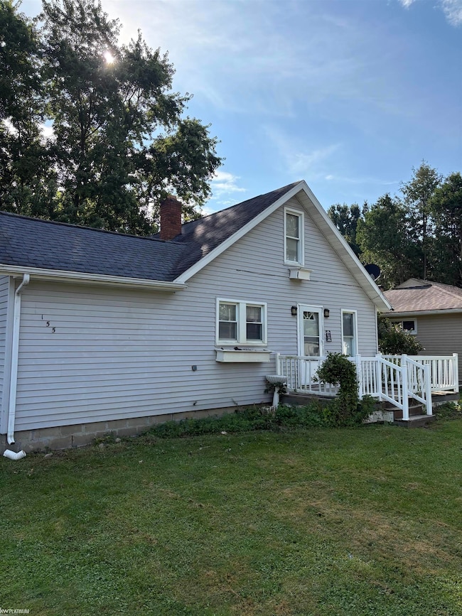 155 Worth St, Sandusky, MI 48471 - photo 2