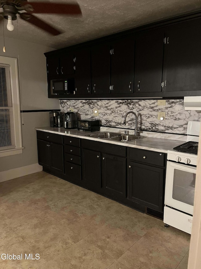 60 E 8th Ave unit 2, Gloversville, NY 12078 - photo 3