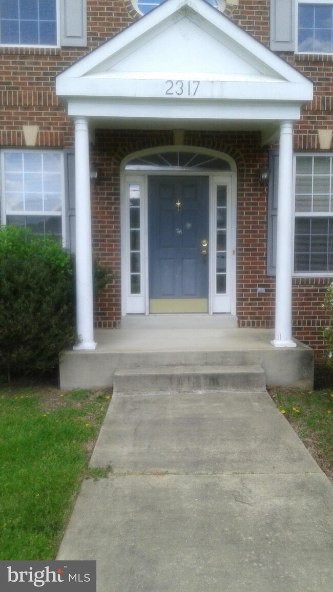 2317 Manor Gate Terrace, Upper Marlboro, MD 20774 - photo 2