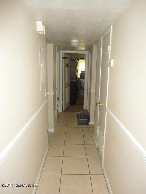 5258 Acoma Ave, Jacksonville, FL 32210 - photo 4