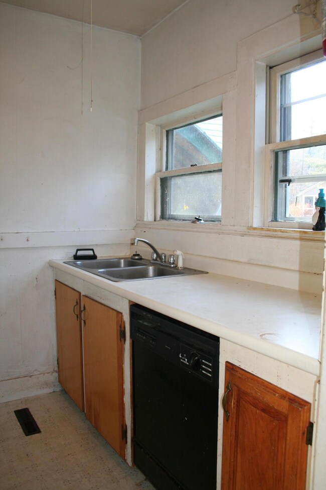 69 Smith St, Fryeburg, ME 04037 - photo 5