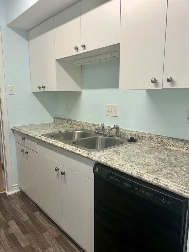 3220 69th St unit B4, Galveston, TX 77551 - photo 3