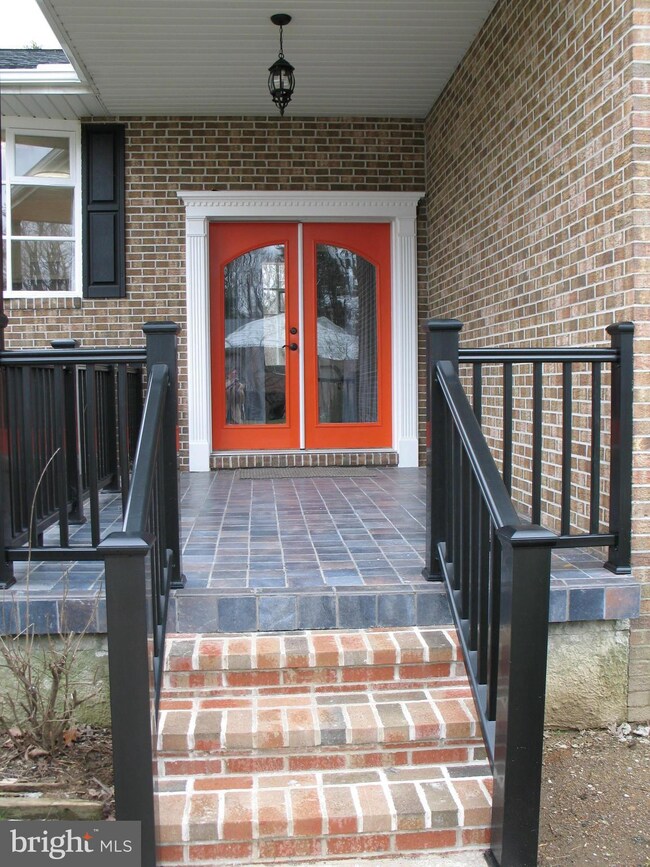 6 Tyburn Ct, Lutherville Timonium, MD 21093 - photo 2